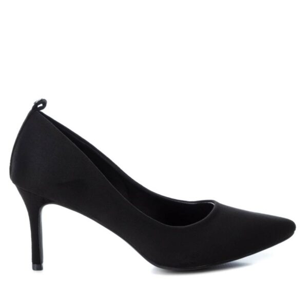 Black Heel Shoe by XTI Refresh