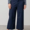 Navy Isla Wide Leg Cropped Trouser by Lily &  Me - Image 3